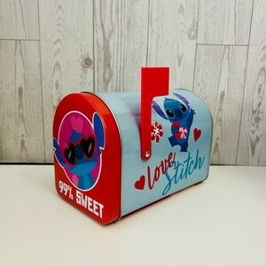 Stitch Love Mailbox Valentine’s Day NWT
